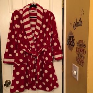 Sleep Sense Red and White Polka Dot Robe B2